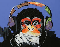 Обезьяна в наушниках