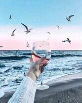 Без бренда «Бокал вина и рассветное море» в Томске